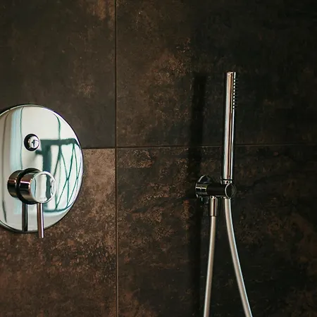 Casa de hóspedes Gio Leo Lesa